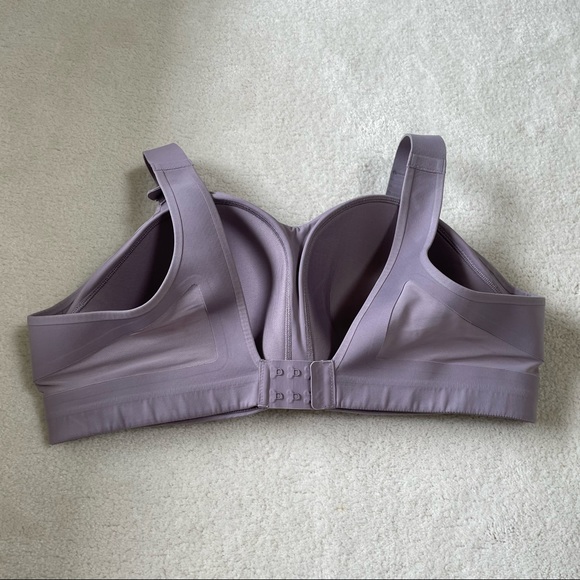 ✨HOST PICK✨Lululemon Swift Speed Bra High Support, A-E Cups Violet Verbena 40C - Picture 8 of 14